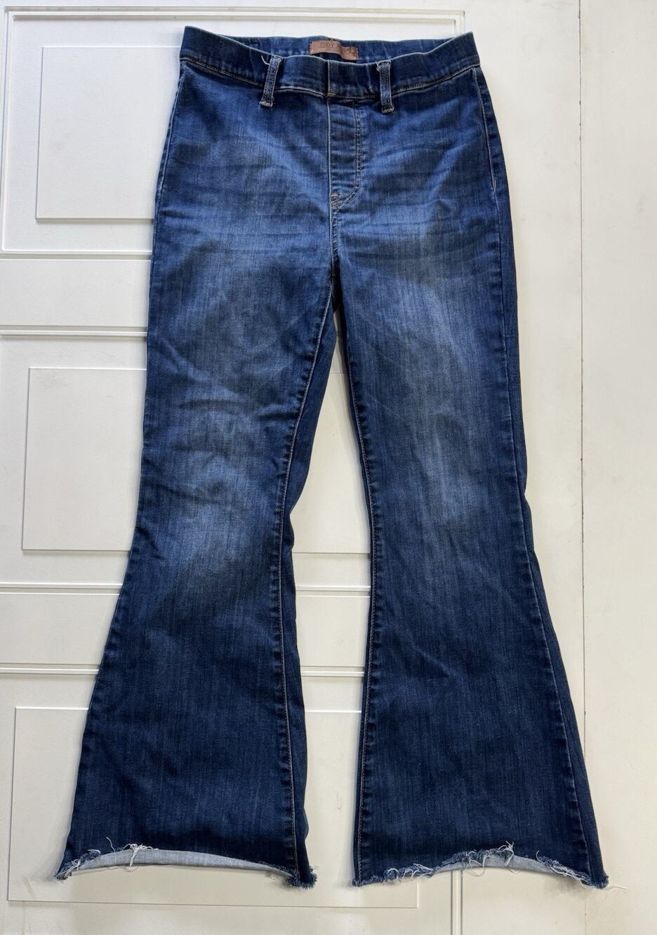 Judy Blue Womens Sz 7/28 Pull On Flare Jeans Denim Medium Wash Raw Hem